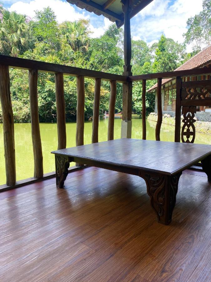 Sapulidi Cafe, Gallery & Resort Lembang Exterior foto